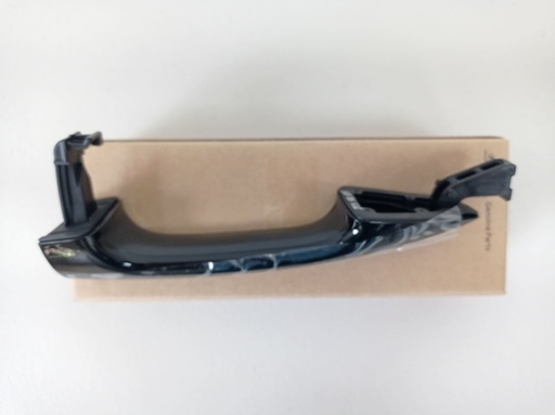 [826611R050MZH] HANDLE ASSY-FR DR O/S RH