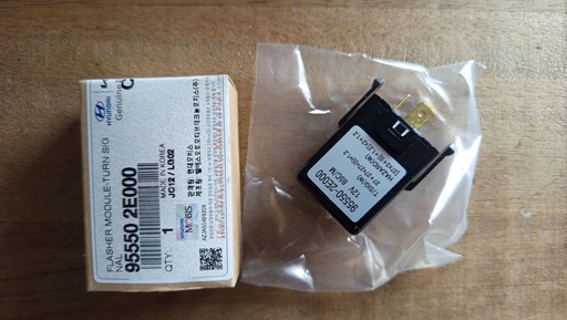 [955502E000] FLASHER MODULE-TURN SIGNAL